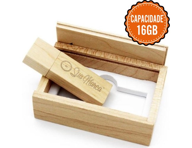 Kit Pen Drive Personalizado Retangular Com Estojo De Bambu E Capacidade De 16GB